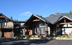 Radium Elk Park B & B
